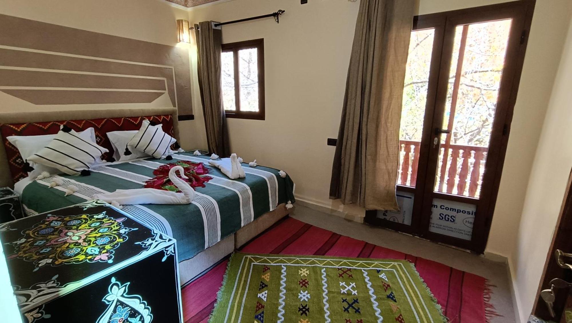 Riad Otos Views Imlil  Luaran gambar